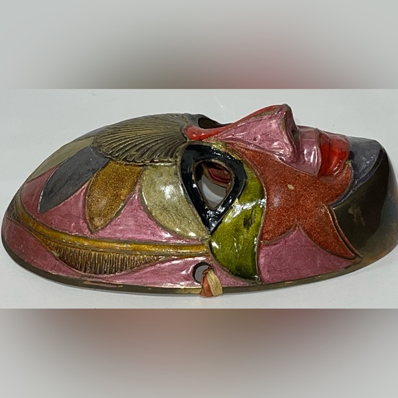 Imported Brass Mask - Picture 3 of 9